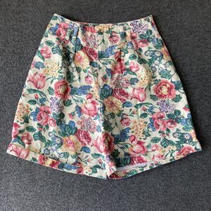 Vintage Sandrea Floral Walking Shorts Womens Size 10 26" Waist Pleated Baggy